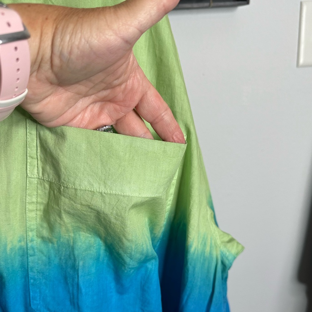 ASOS dip dyed shirt with side split and front pocket. NWT. Blue and green. - Picture 6 of 9